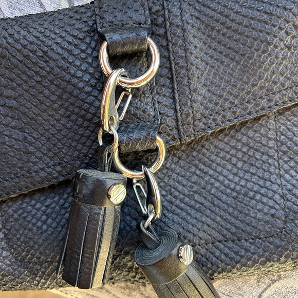 Vintage Gwen Stefani L.A.M.B. Black Leather Shoulder Bag Adjustable Y2K 2000s - Picture 2 of 6